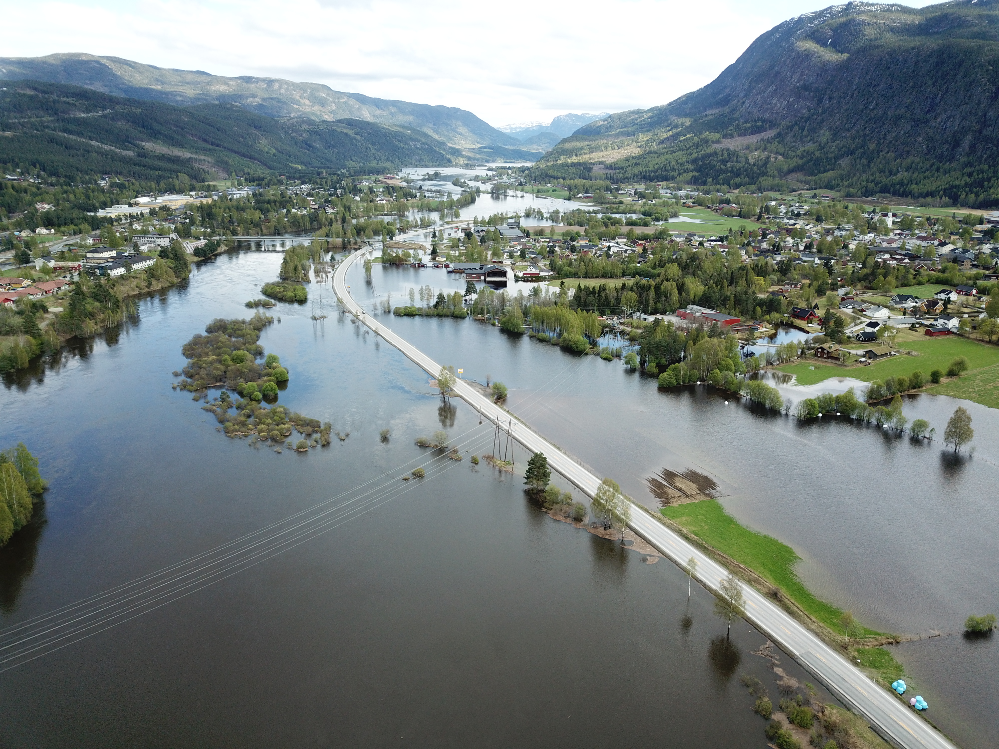 Dronebilde over flom i Nesbyen fra 2018. Foto: Knut Møen, NVE.