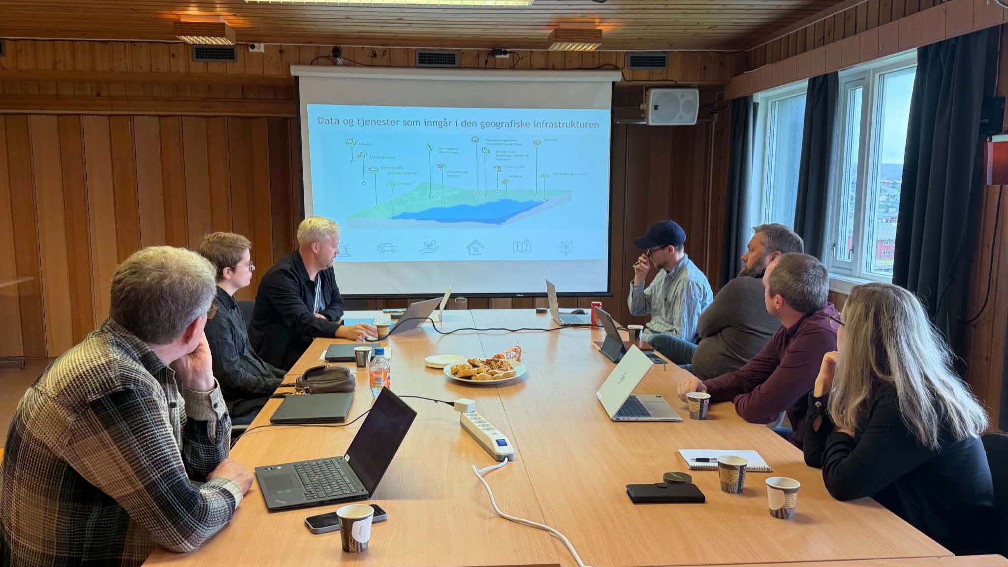 Kommunebes&oslash;k hos Gamvik kommune Bodil Borch Mietinen KVTRF 16-9.jpg